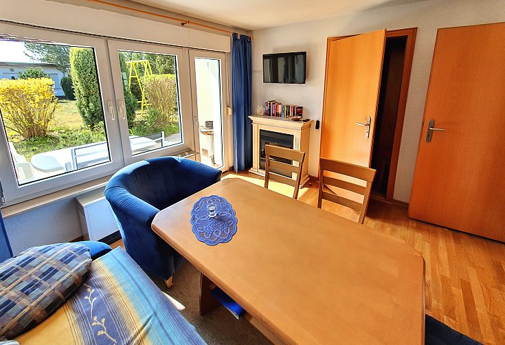 Ferienhaus Usedom Koserow Wohnzimmer mit Kamin Ferienhaus Usedom Koserow Wohnzimmer mit Kamin