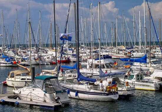 kuehlungsborn-ostsee-seglerhafen