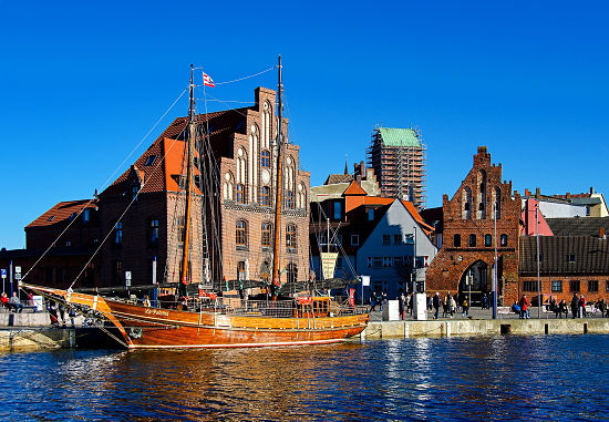 wismar-ostsee-hafen